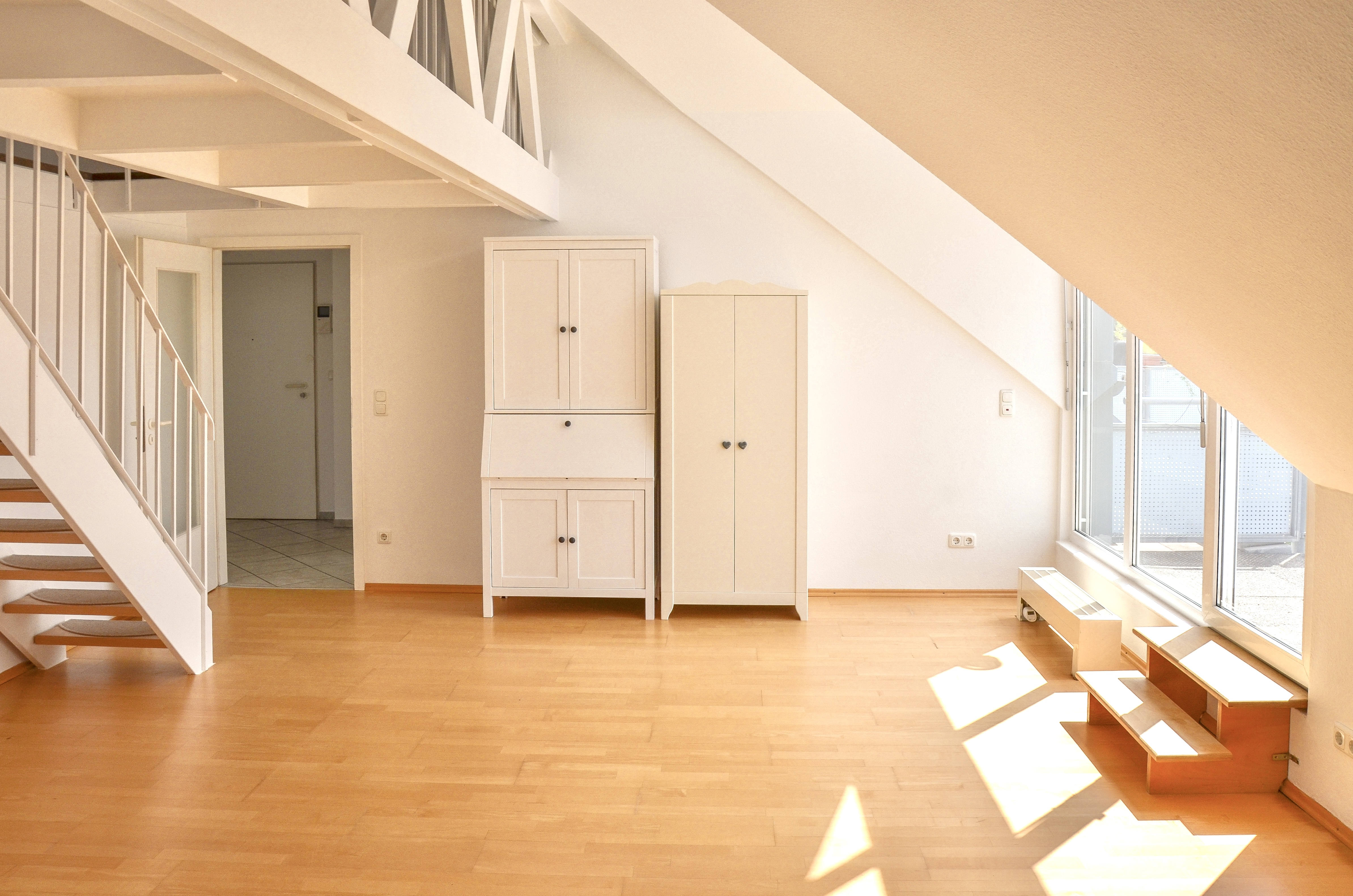 Charmante 3,5-Zimmer-Maisonettewohnung mit TG-Stellplatz in Dietzenbach-Steinberg
